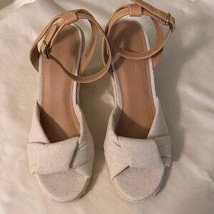 Old Navy Cream Espadrille Sandals